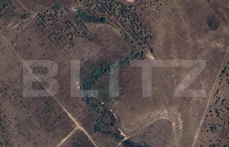 Teren, intravilan Baicoi, Tufeni. - 1