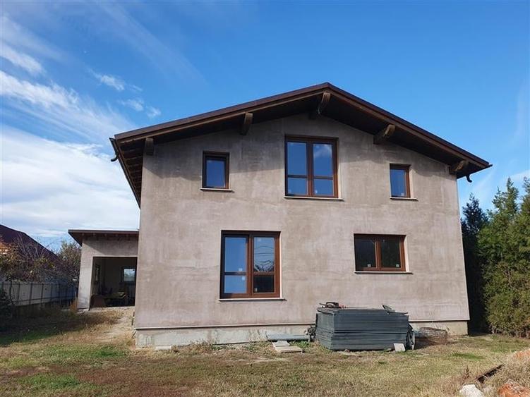 Vila in Gugesti P+M, cu 1000 mp teren intravilan - 9