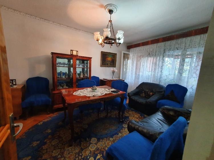 Vanzare apartament 4 camere , bloc Gioconda - 10