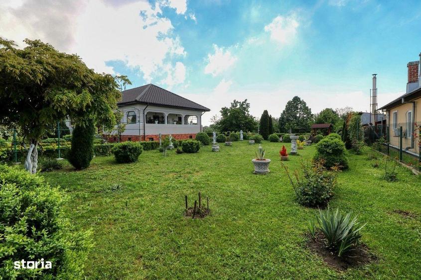 Oportunitate - Casa boiereasca de poveste- 7000 mp teren - 1