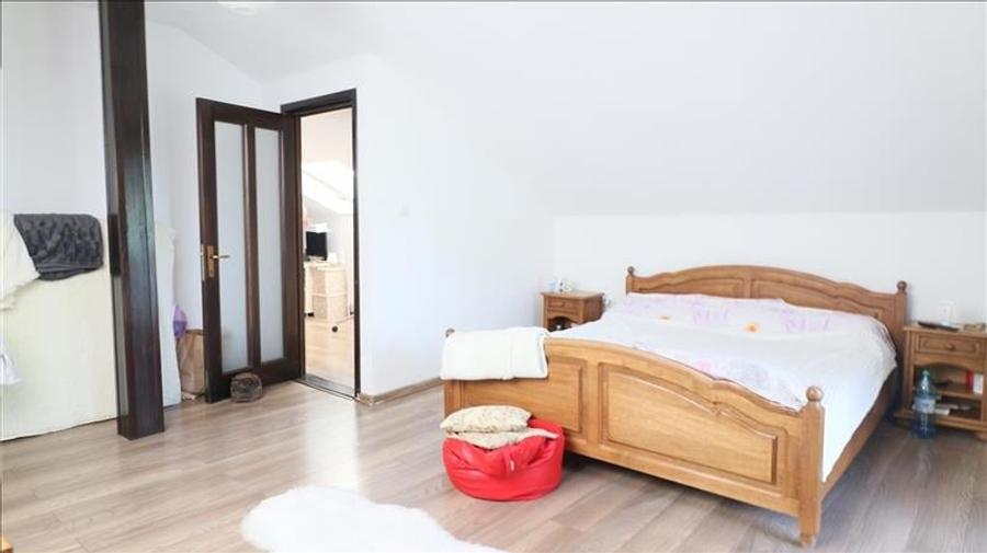 Vila individuala in Barnova 3 camere, 1000 mp teren, curte superba amenajata, ga - 12