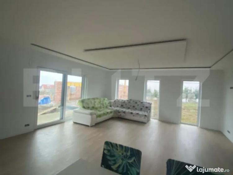 Casa individuala, 9.6 ari teren, zona Bosanci - 13