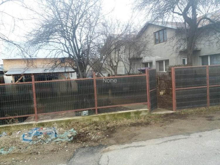 Casă cu 2 camere în Ploieștiori Casă cu 2 camere în Ploieștiori