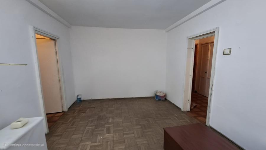 Strada Traian - ap 2 cam , parter /10 , gaze la usa (cf 1) SU 48 mp - 2