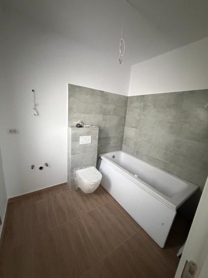 Casă individuală cu 4 camere cu Teren 415 Mp în Bălăceanca