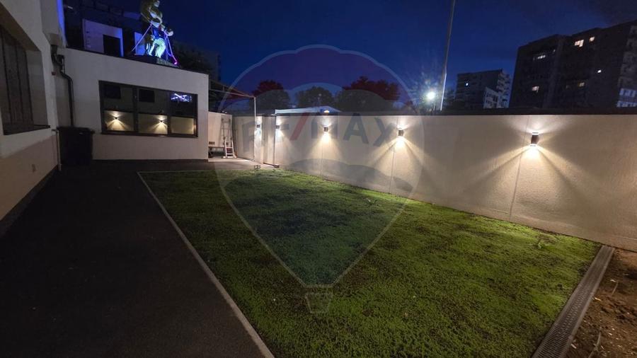 Spatiu comercial modern de inchiriat / 2 locuri de parcare - 37