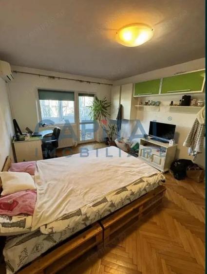 FARA COMISION! 3 camere decomandat, etajul 3/4, INTRE LACURI - 4