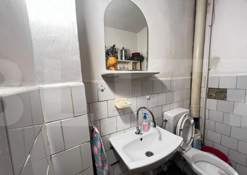 Apartament 4 camere, decomandat, 80 mp, et 1 cu garaj in - 5