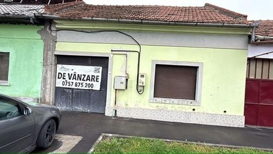 Fratelia | Casa | 320 mp teren | Front 8 ml | Toate utilitatile | Renovabila - 1