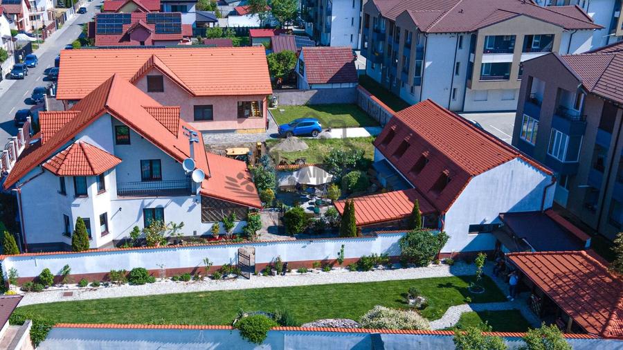 Casa/Vilă Single în Șelimbăr | teren 863m | Pretabilă 2 familii - 24