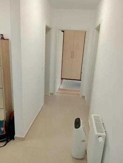 Apartament 3 camere, decomandate, zona Tractorul. - 7
