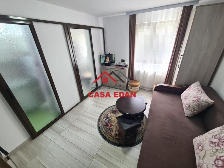 Garsoniera in Campina--24.000e - 4