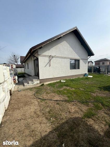 Casă cu 4 camere cu Teren 452 Mp în Central