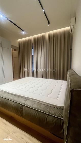 Via?a la kilometrul 0 | 93 mp, design premium in Pia?a Victoriei