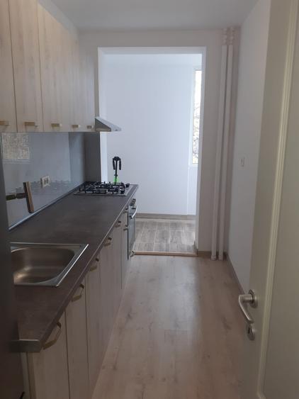 Titan,Metrou,bl.reabilitat,Amenajat,Stradal,mobilat,utilat,complet,Liber - 4