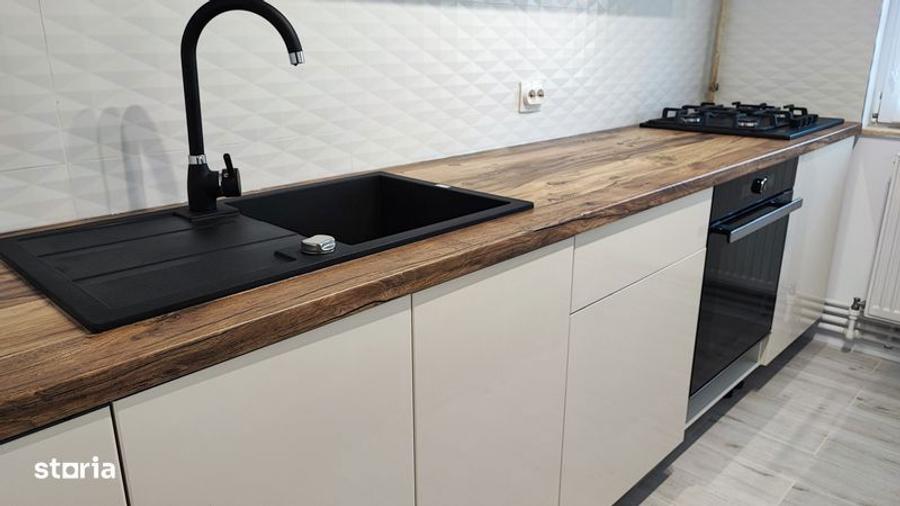 Aparament 3 decomandate AC , centrala, zona Medicina Noua - Spital 1 - 6