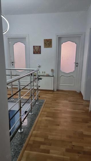 Casa la gata de vanzare in municipiul Dorohoi str. Dealu Mare - 1