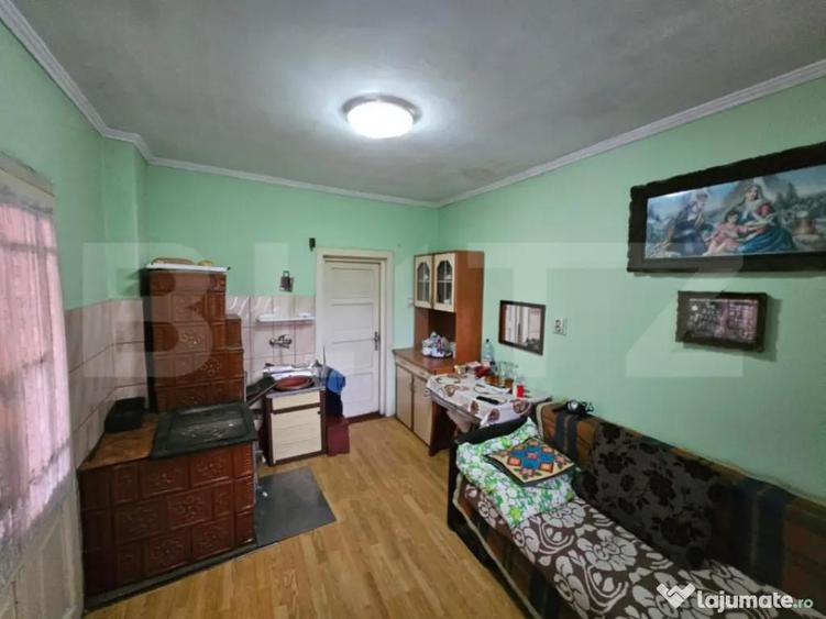 Casa spa?ioasa cu 4 camere, bucatarie de vara ?i tere - 10