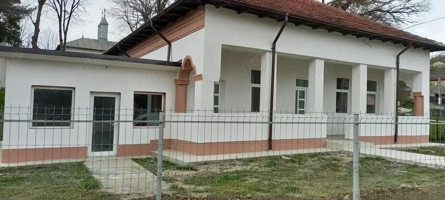 Cladire cu destina?ie afaceri sau casa de locuit - 2