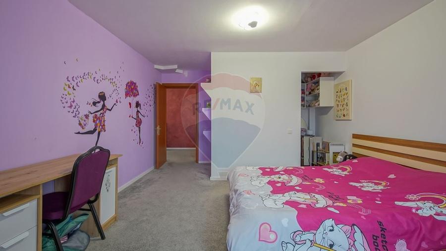 Casă complet mobilată cu garaj și panouri fotovoltaice – Codlea! - 24