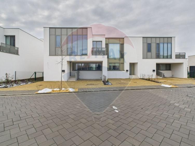 Vila luminoasa, cu finisaje premium, 4 camere in Tunari - Amber Forest - 29