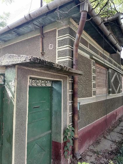 Vand casa cu gradina ?i teren 28 arii in Ciumeghiu langa biserica - 2