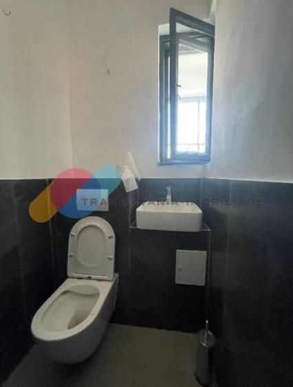 Apartament cu 4 camere, 125 Mp, ultracentral – Eroilor - 8