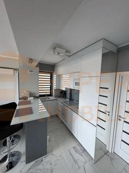 Apartament 2 camere de vanzare Mamaia, vedere mare si lac - 2