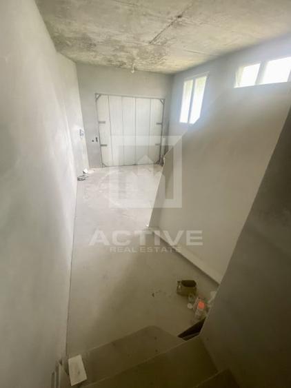 Imobil cu curte pentru depozitare/activitati auto - 4