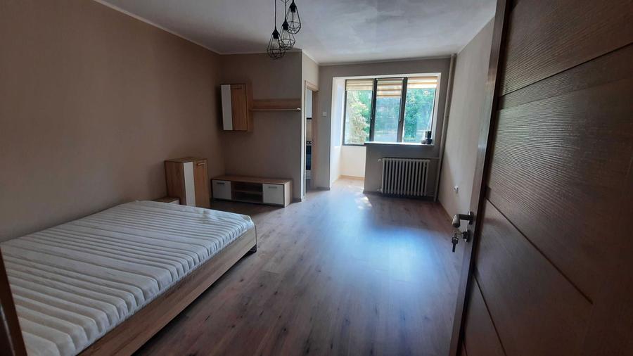 Garsoniera de inchiriat LIDL Tractorul, Brasov - 1