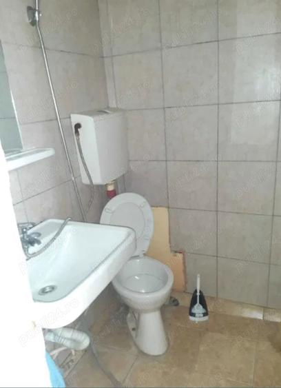 Garsoniera de vanzare (Doua garsoniere fata in fata, fiecare cu 19,500) - 5