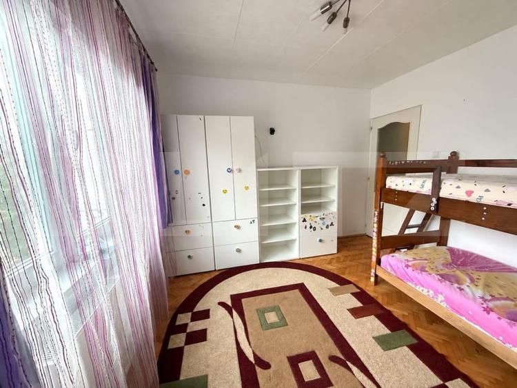 Apartament cu 3 camere decomandat, mobilat în Unirii