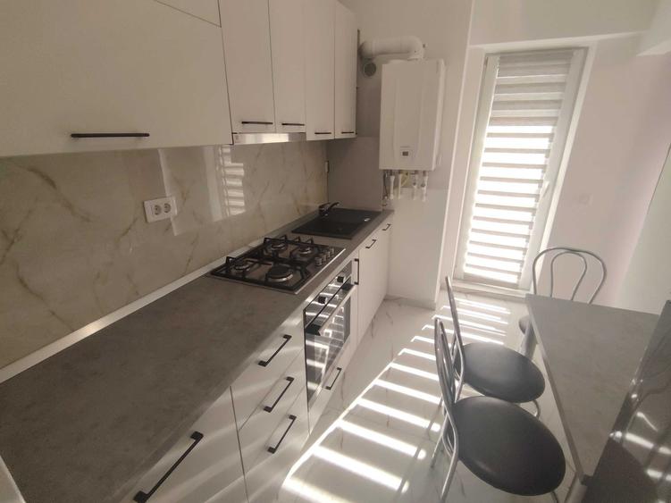 Apartament cu 2 camere decomandat în Păcurari