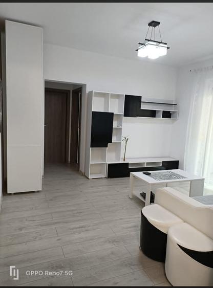 Apartament cu 2 camere semidecomandat în Giroc