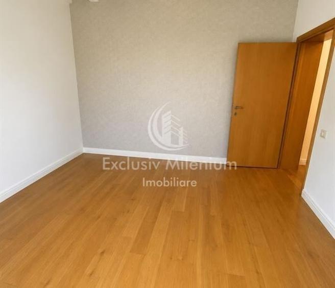 Birou, de 55 mp, în Capitale
