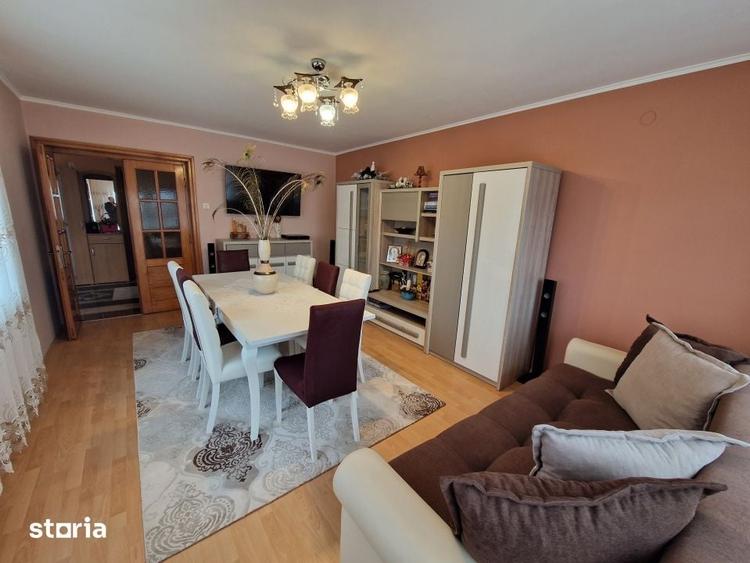 Casă cu 4 camere cu Teren 325 Mp în Central