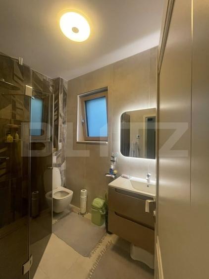 Casă individuală cu 5 camere cu Canalizare în Făget