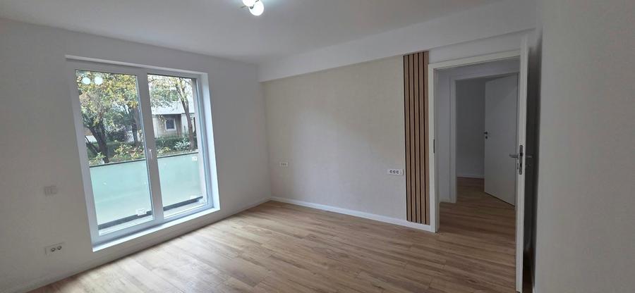 Apartament cu 3 camere în Cantacuzino