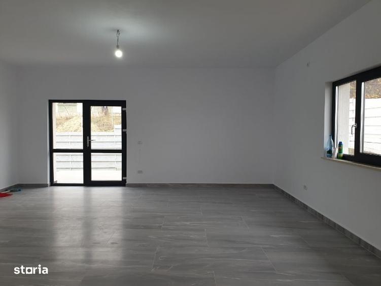 Casă cu 4 camere cu Teren 520 Mp în Valea Lupului