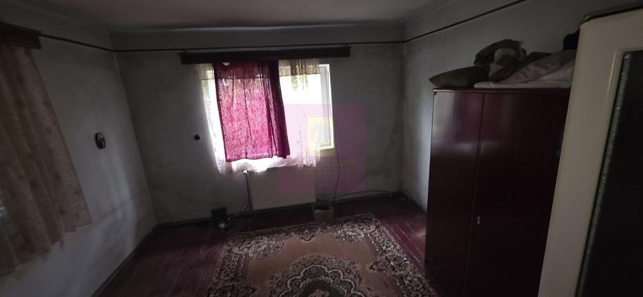Casă cu 2 camere în Central