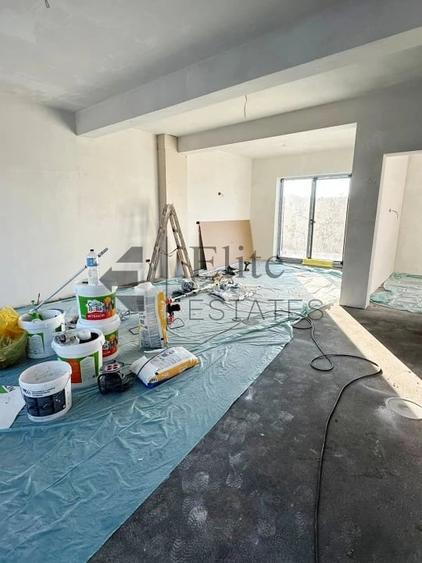 Casă cu 5 camere cu Teren 400 Mp în Dealuri Oradea