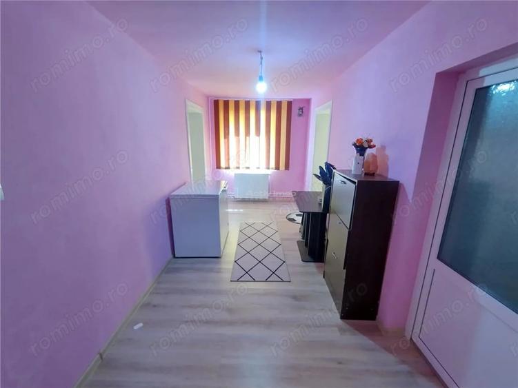 Casă cu Teren 1151 Mp în Oravița