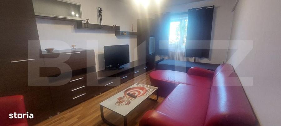 Apartament cu 3 camere decomandat în Nufărul