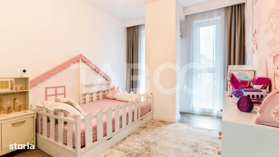 Apartament cu 3 camere semidecomandat în Mărăști
