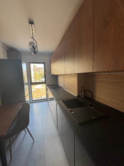 Apartament cu 2 camere decomandat, mobilat în Mihai Bravu