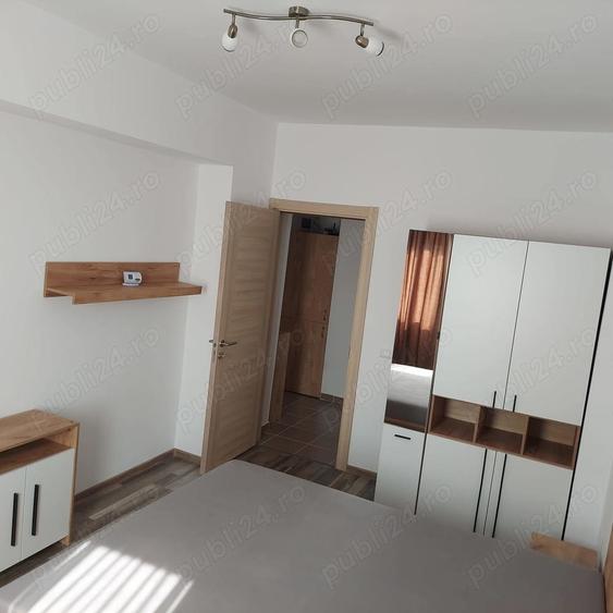 Apartament cu 2 camere decomandat, mobilat în Central