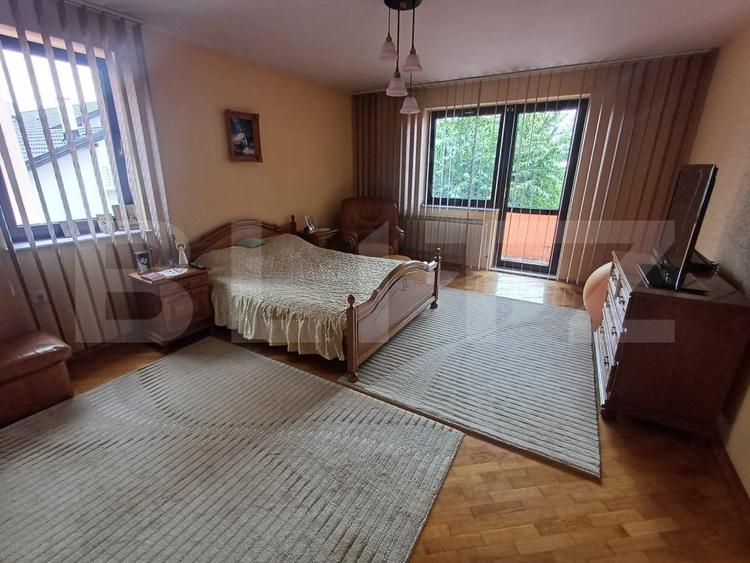 Casă individuală cu 5 camere cu Canalizare în Burdujeni