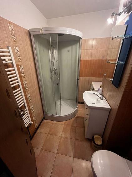 Inchiriez Apartament 2 camere Zona Centrala Decomandat - 3