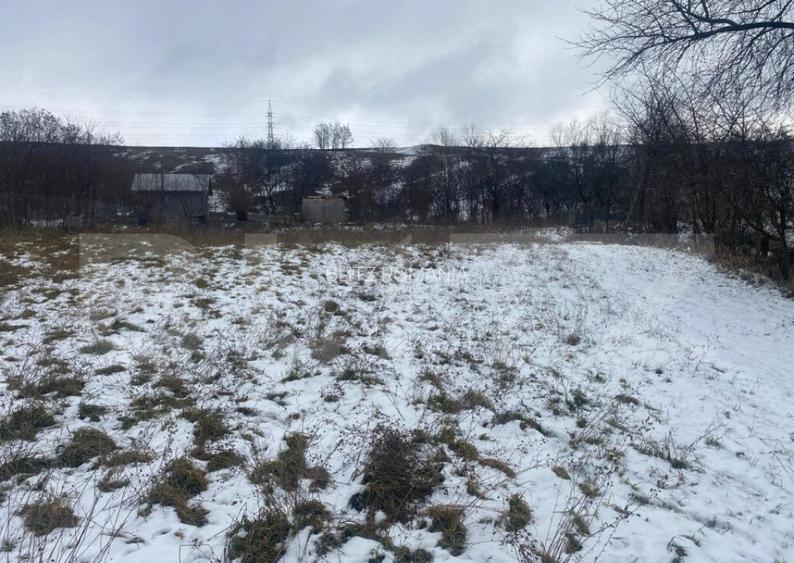 Teren intravilan, 1500 mp, zona Burdujeni