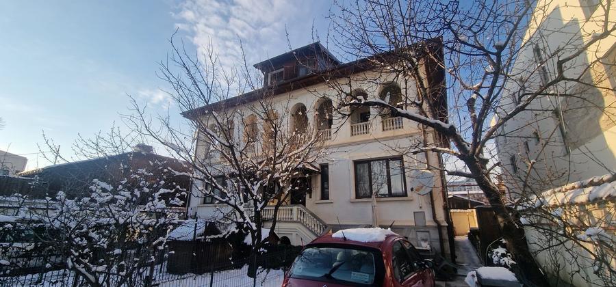 Direct Proprietar Barbu Vacarescu-Lac Tei vila unicat S+P+1+M 314MP COMISION 0% - 1